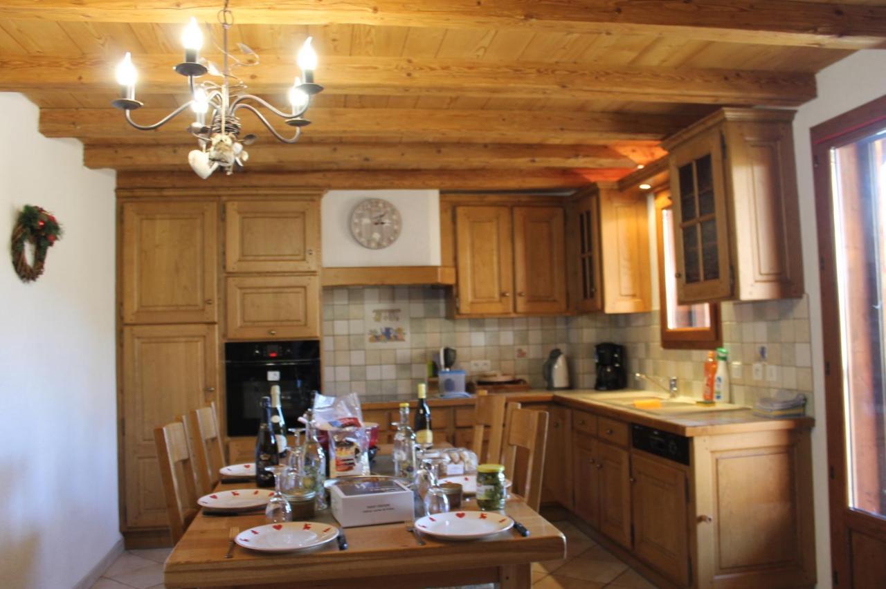 La Ferme De Sous-Lachat Samoëns Exterior foto