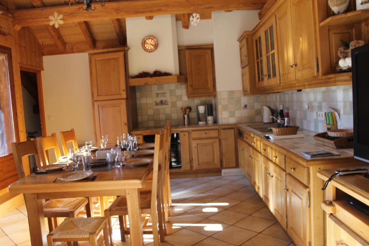 La Ferme De Sous-Lachat Samoëns Exterior foto